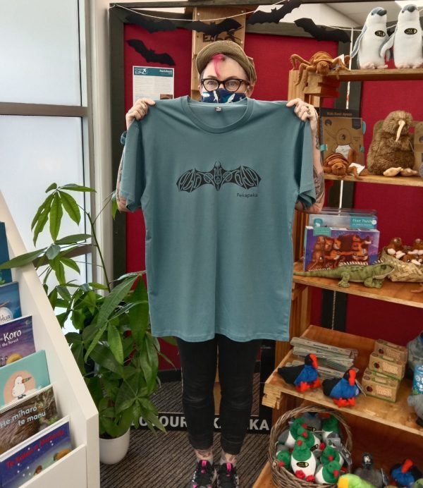 Pekapeka T-shirt - Image 2